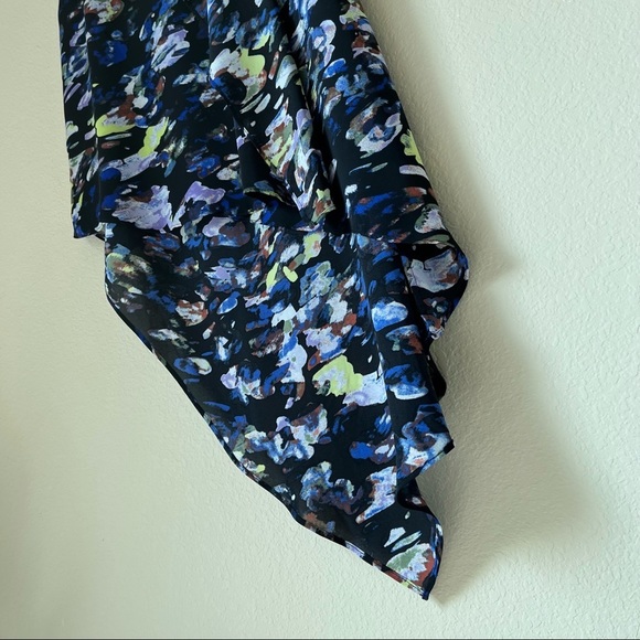 BCBG MaxAzria Edythe Blue Abstract Cascade Drape Sleeveless Top, XS - Picture 5 of 11